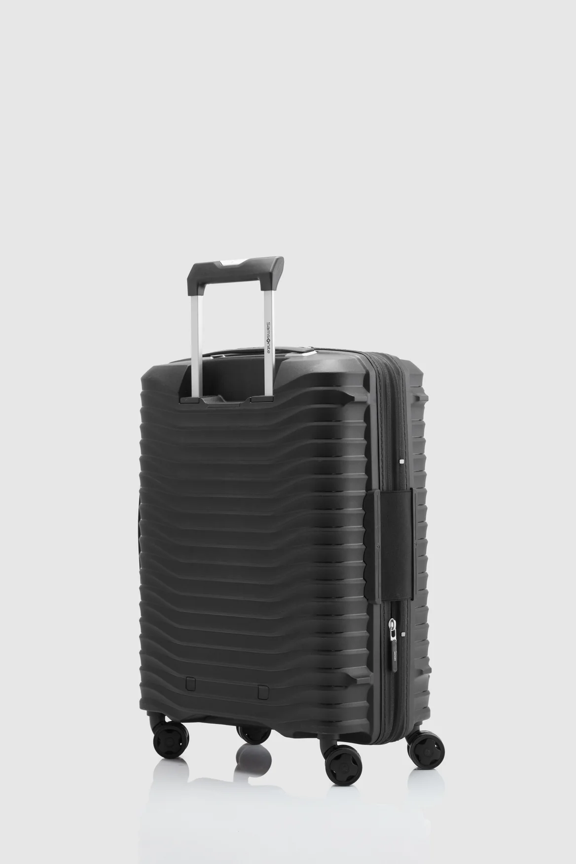Upscape Carry-On 55cm Suitcase - Image 5