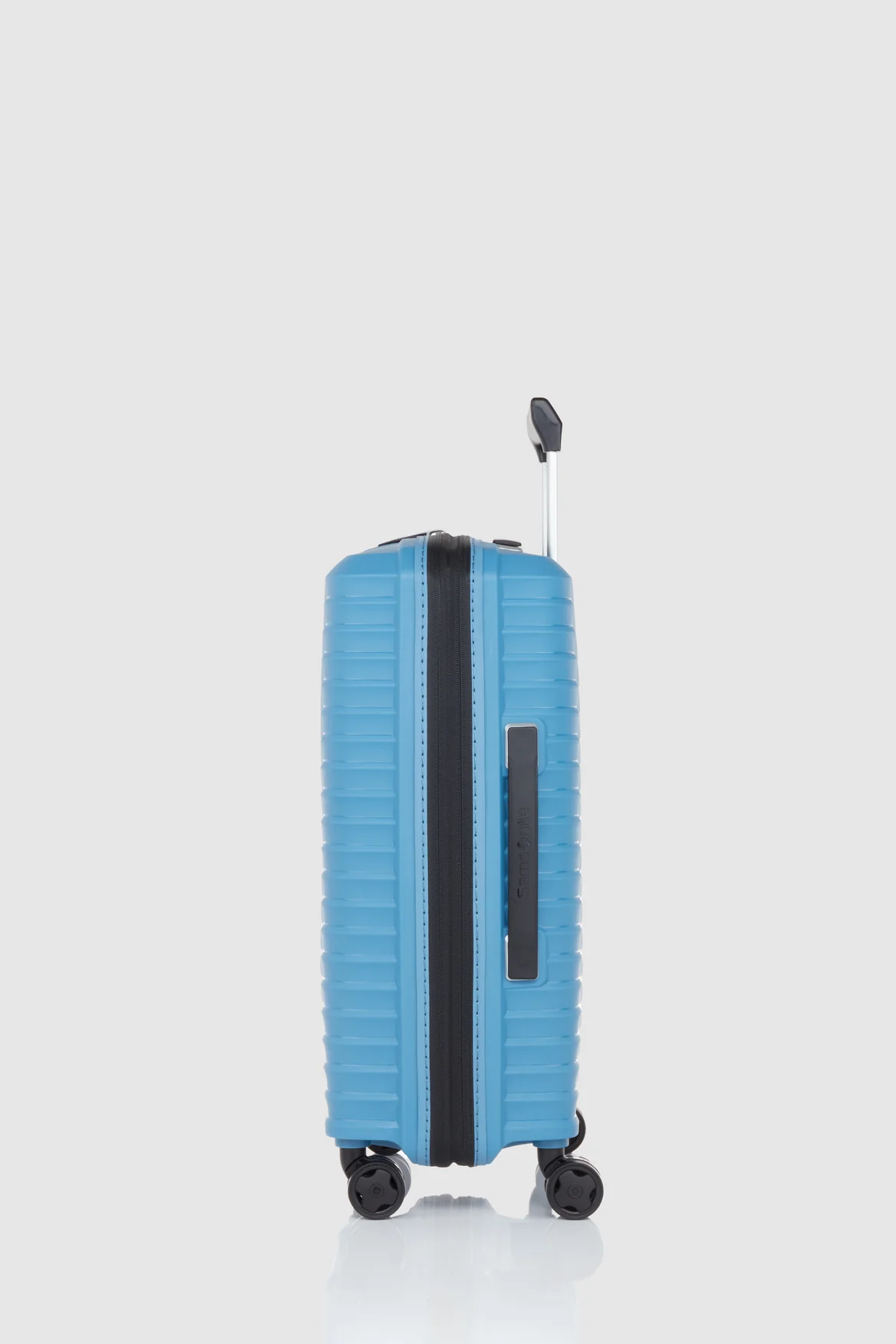 Upscape Carry-On 55cm Suitcase - Image 2