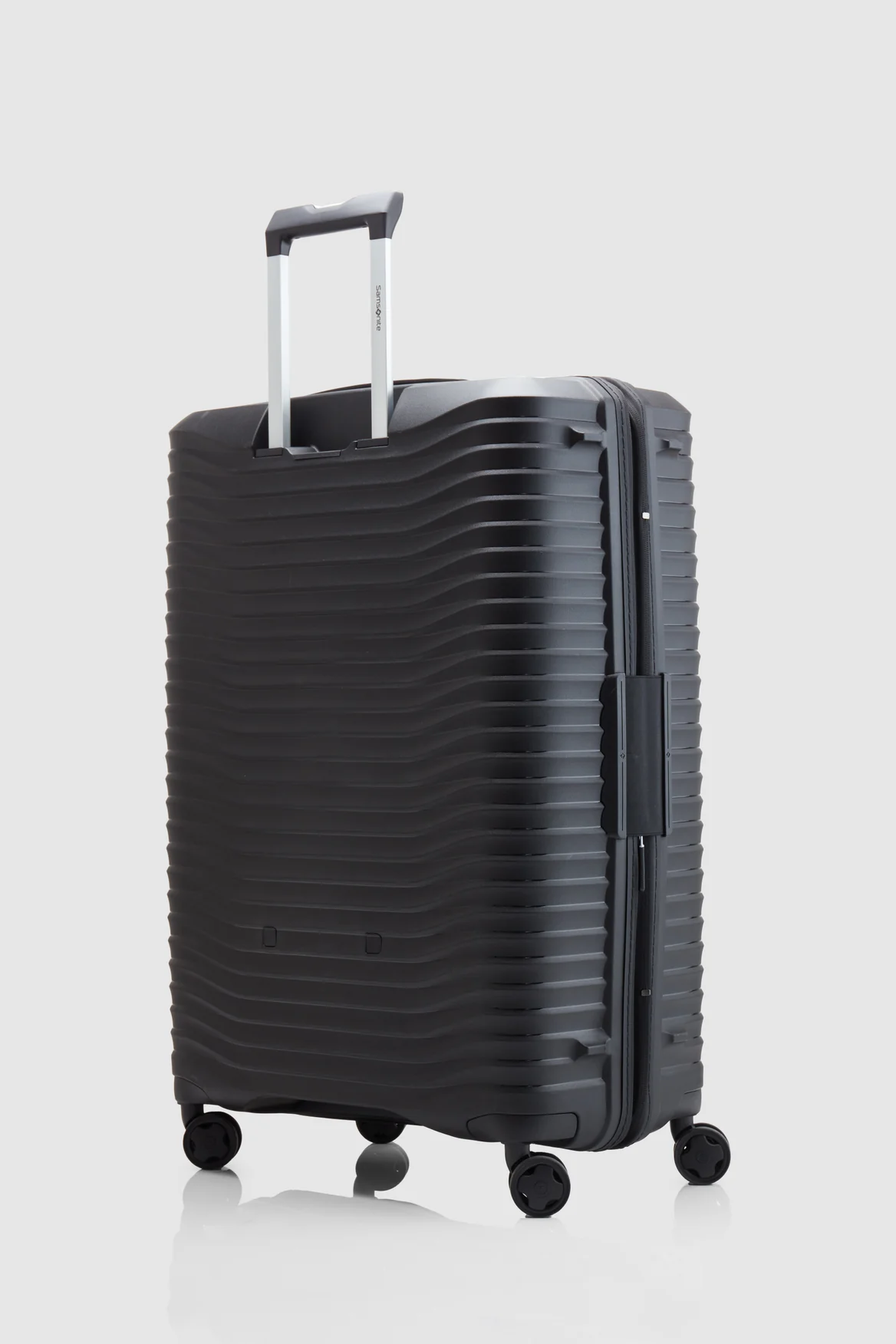 Upscape Check-In 75cm Suitcase - Image 5