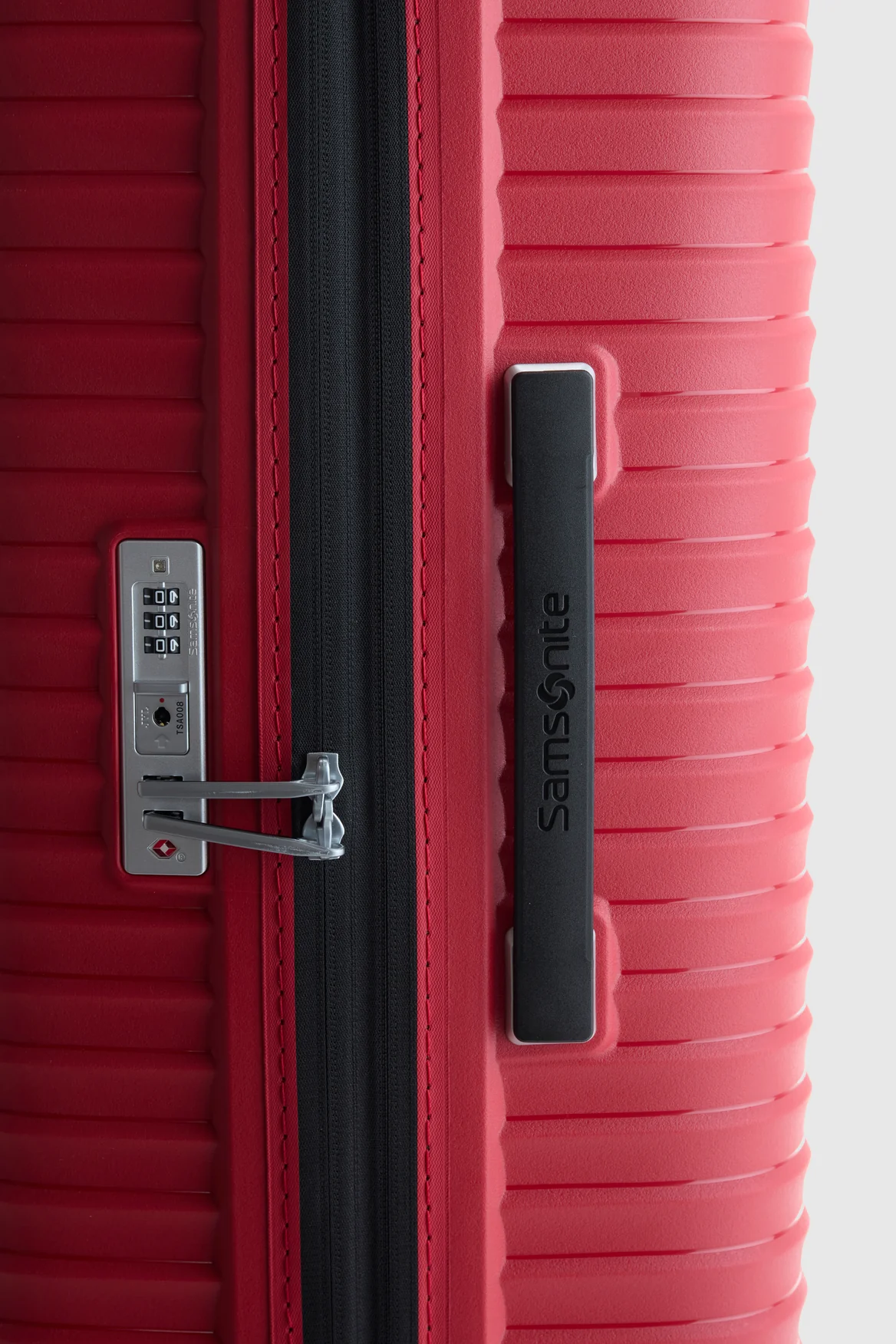 Upscape Check-In 81cm Suitcase - Image 7