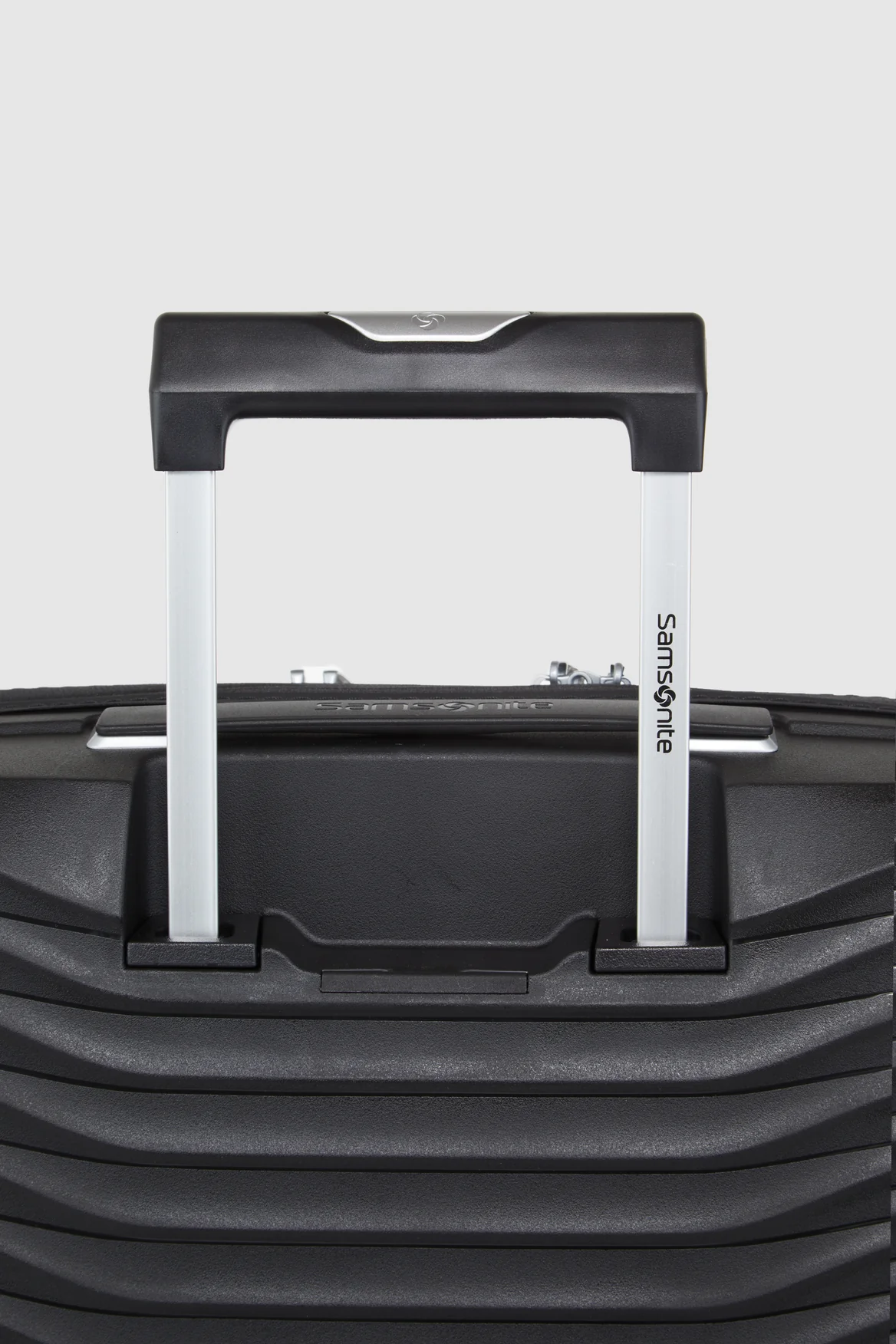 Upscape Easy Access Suitcase - Image 8
