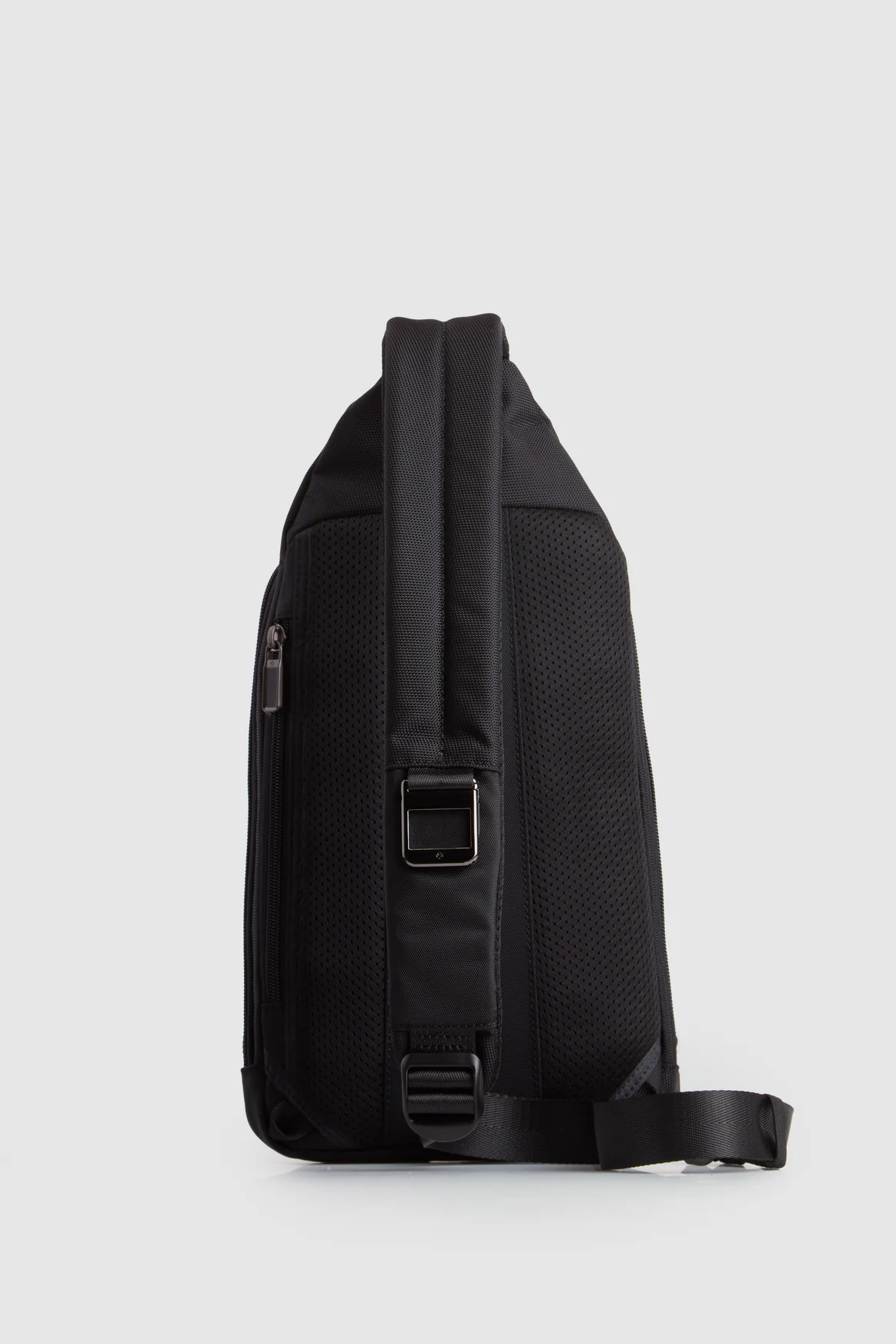 Urban-Eye Dlx Sling Bag - Image 2